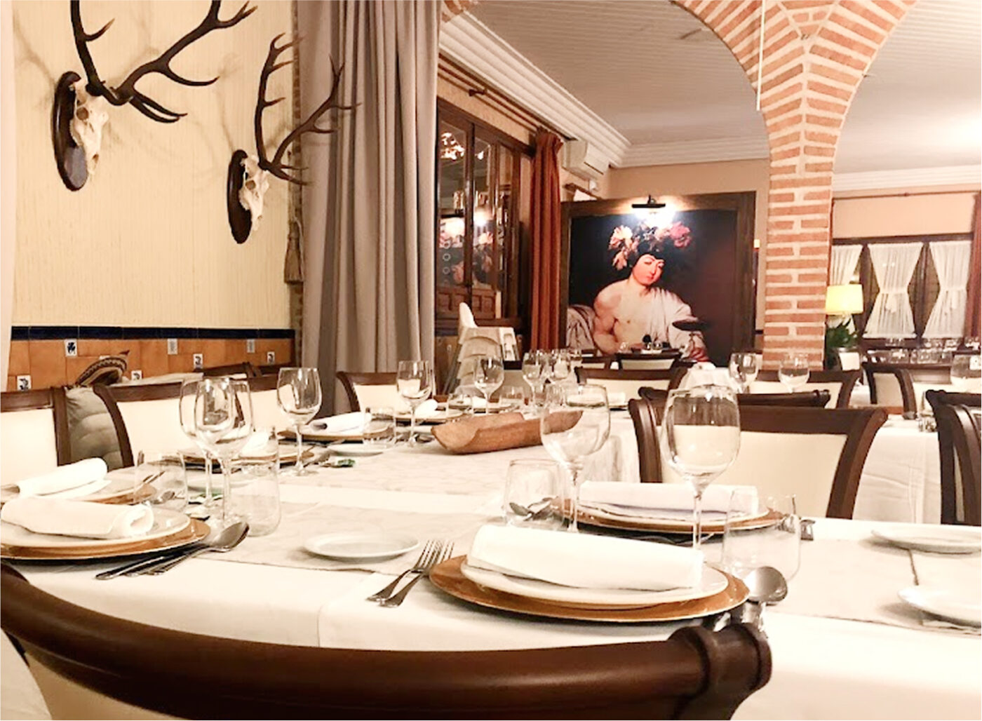 Mesón Las Bodegas - Meson-Las-Bodegas-08